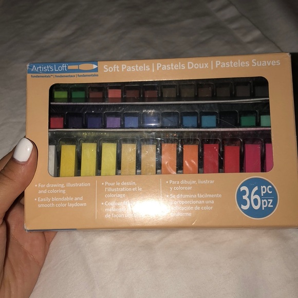36 Pc Soft Pastels Kit